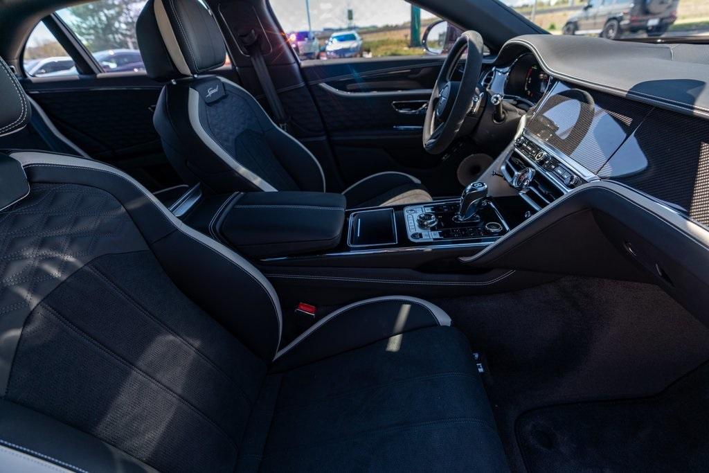 2025 Bentley Flying Spur