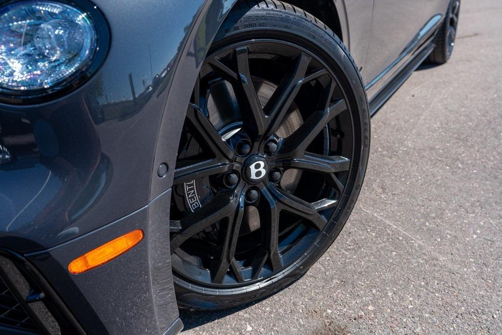 2025 Bentley Flying Spur