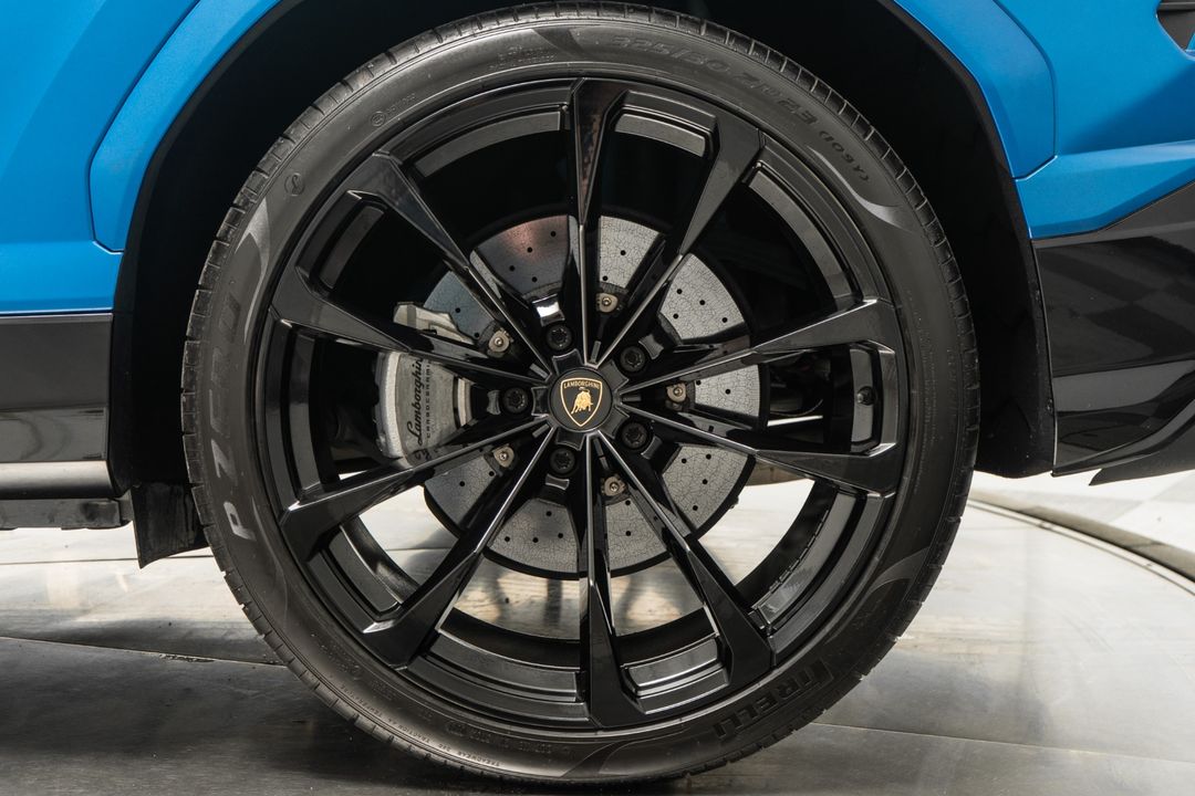 2022 Lamborghini Urus