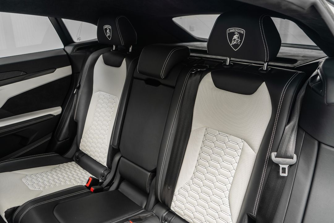2022 Lamborghini Urus