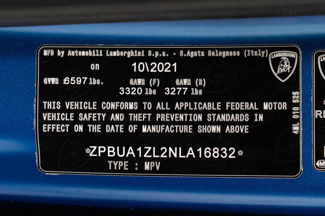 2022 Lamborghini Urus