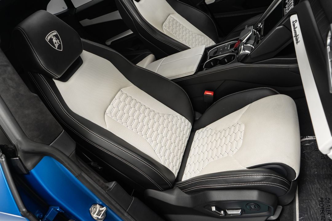 2022 Lamborghini Urus