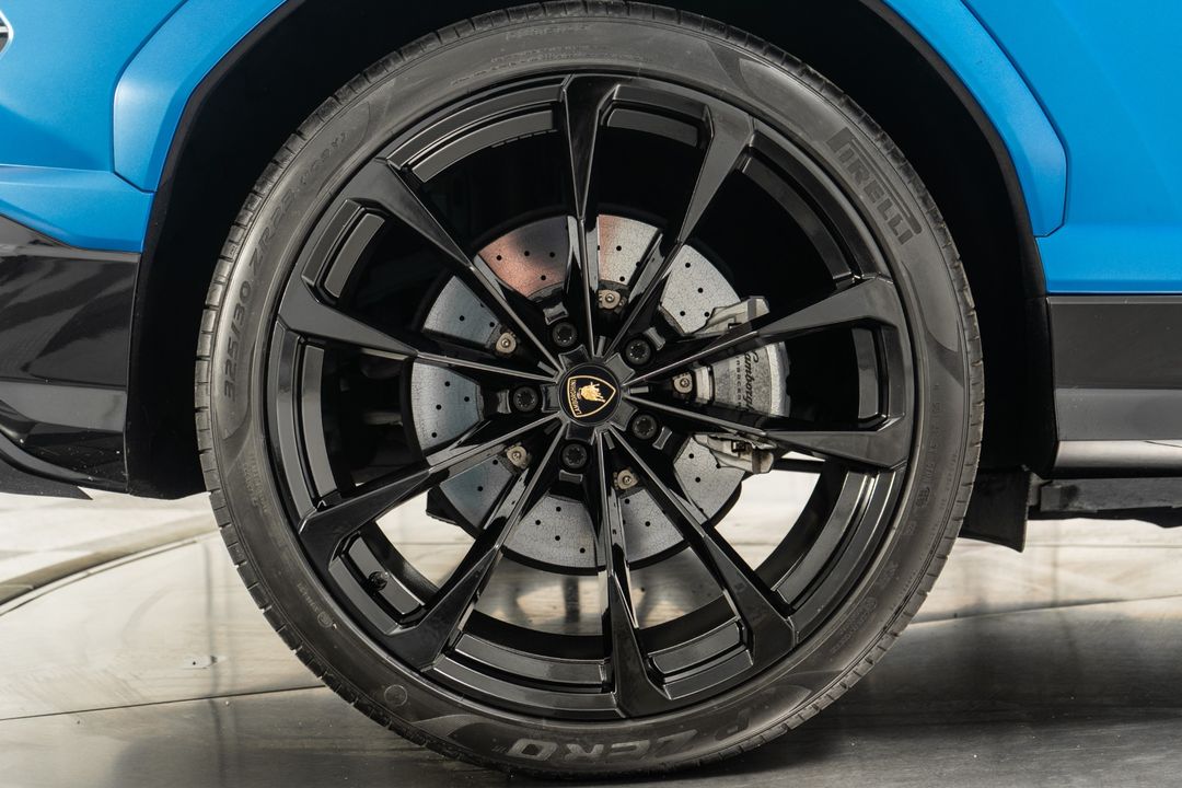 2022 Lamborghini Urus