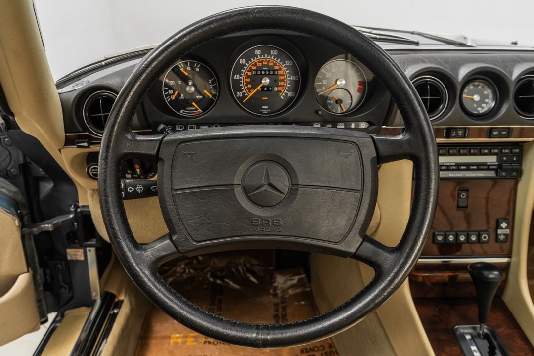 1989 Mercedes-Benz 560 SL