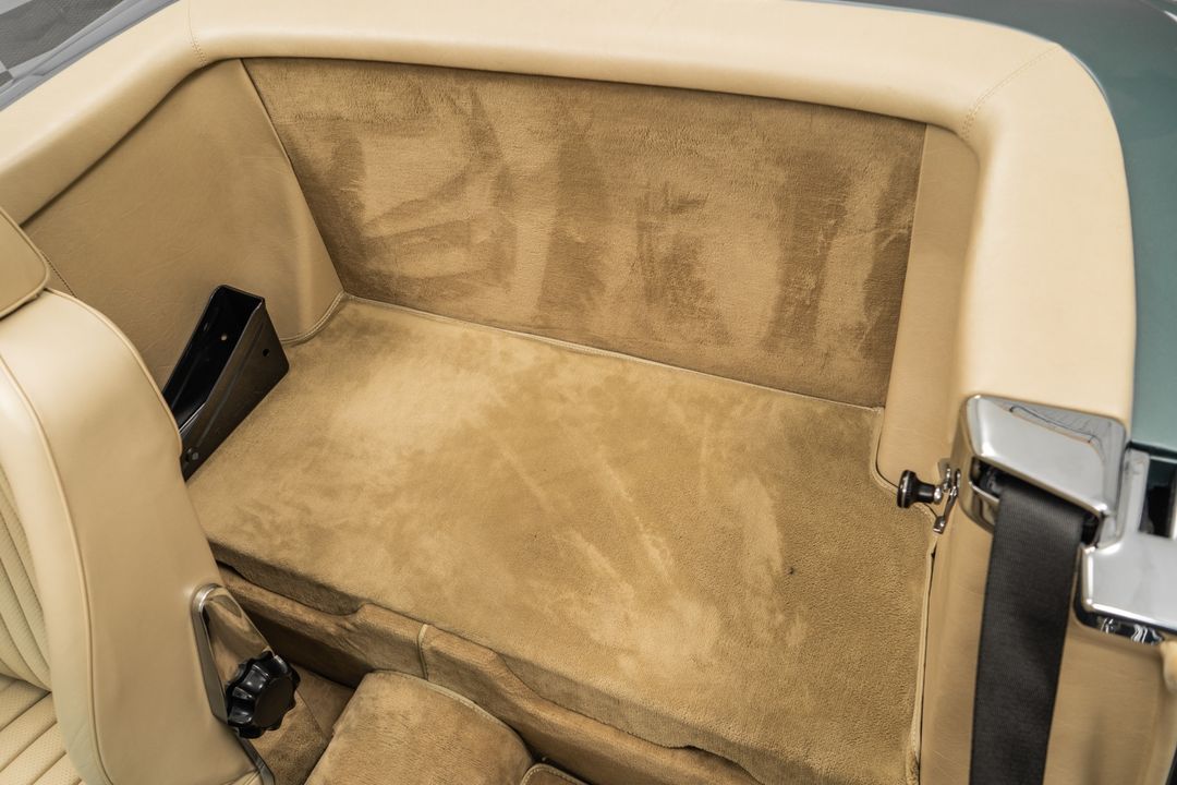 1989 Mercedes-Benz 560 SL