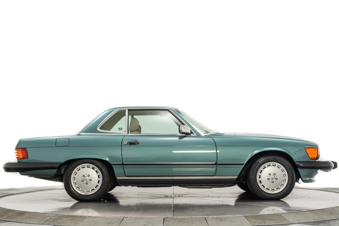 1989 Mercedes-Benz 560 SL