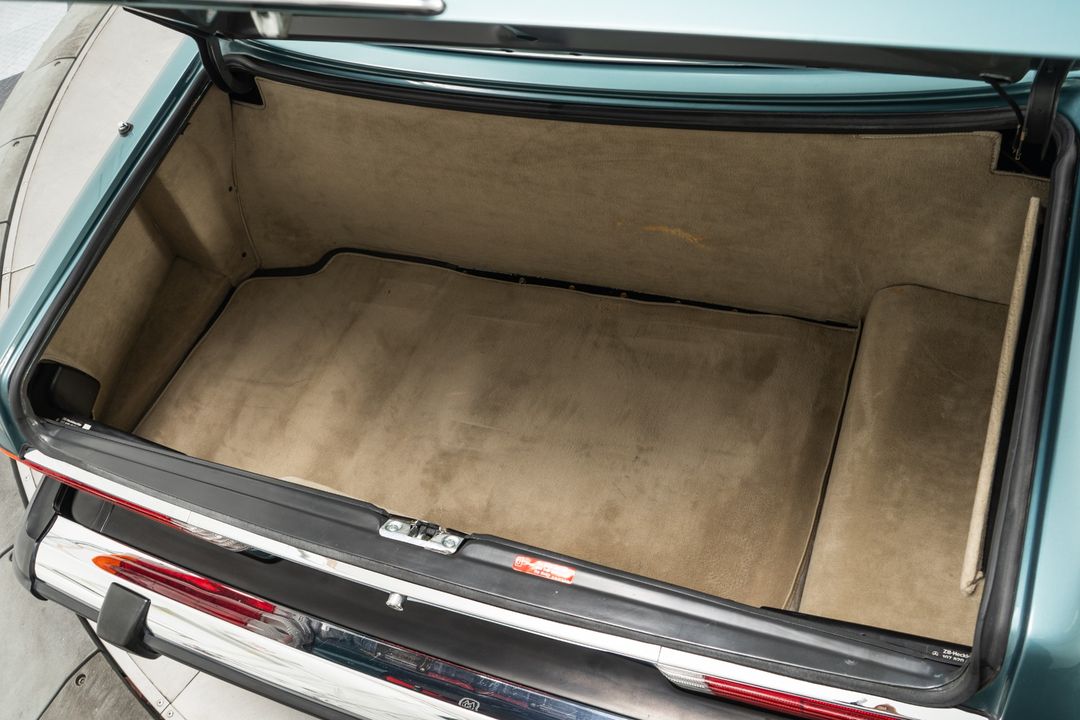 1989 Mercedes-Benz 560 SL