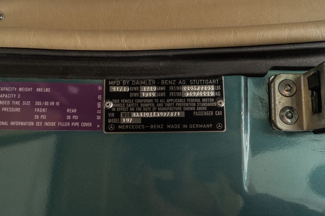 1989 Mercedes-Benz 560 SL