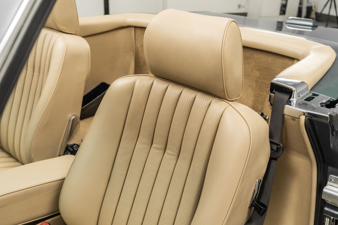 1989 Mercedes-Benz 560 SL