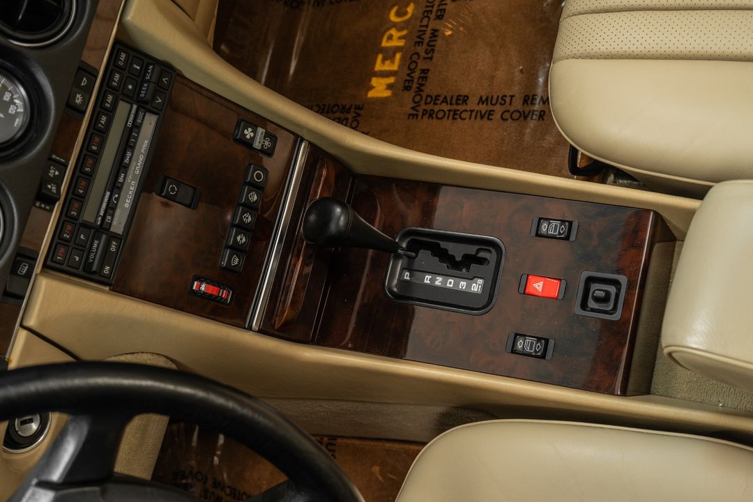 1989 Mercedes-Benz 560 SL