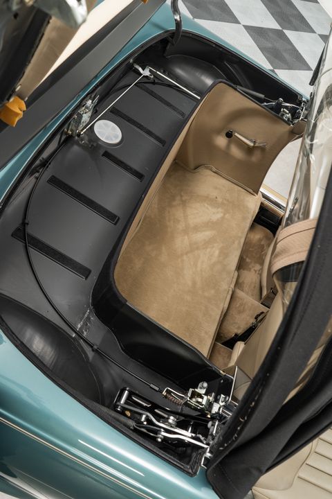 1989 Mercedes-Benz 560 SL