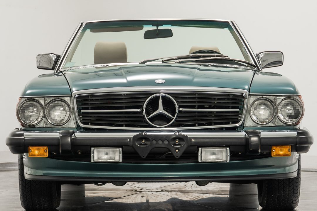 1989 Mercedes-Benz 560 SL