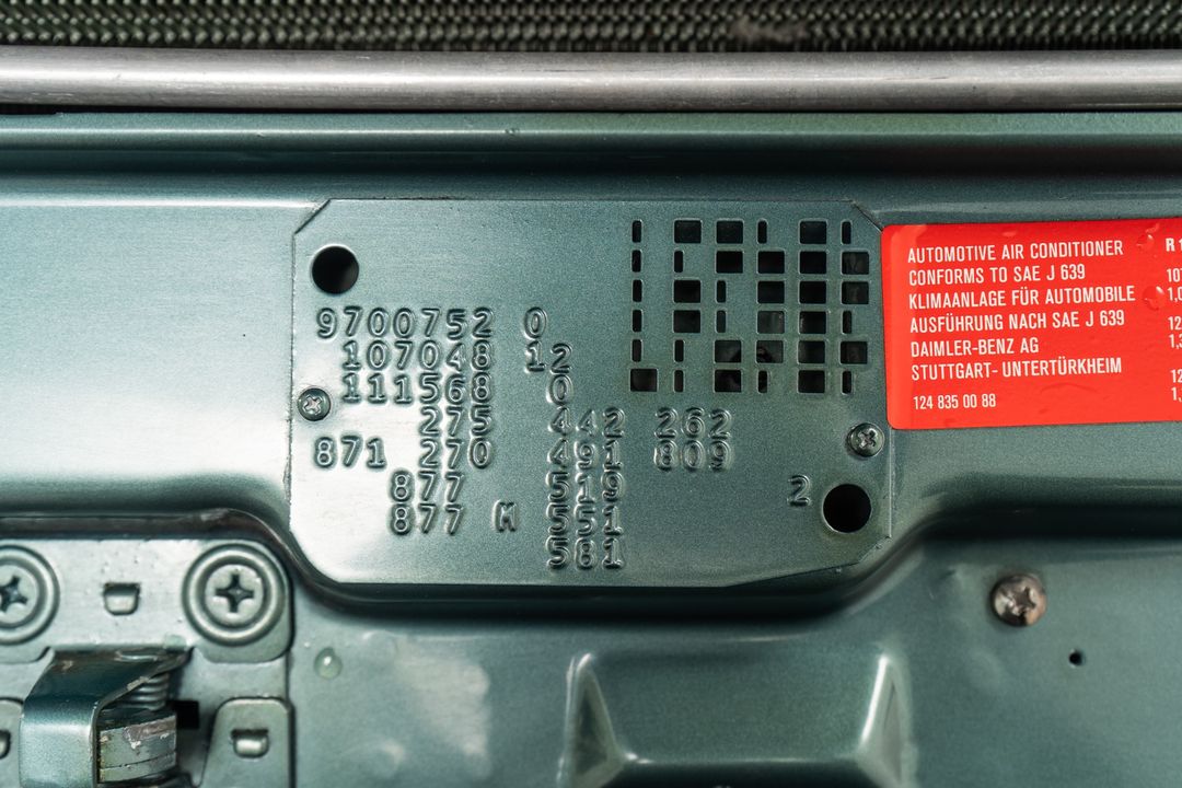 1989 Mercedes-Benz 560 SL