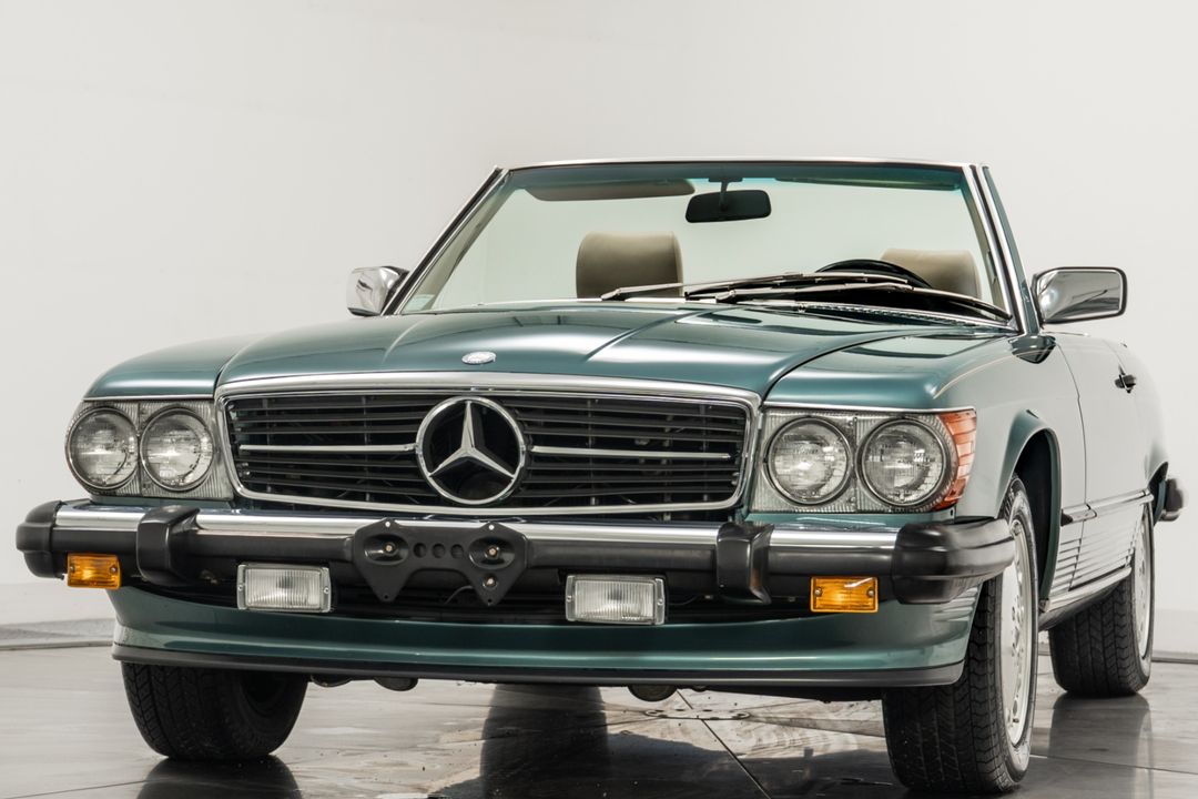 1989 Mercedes-Benz 560 SL