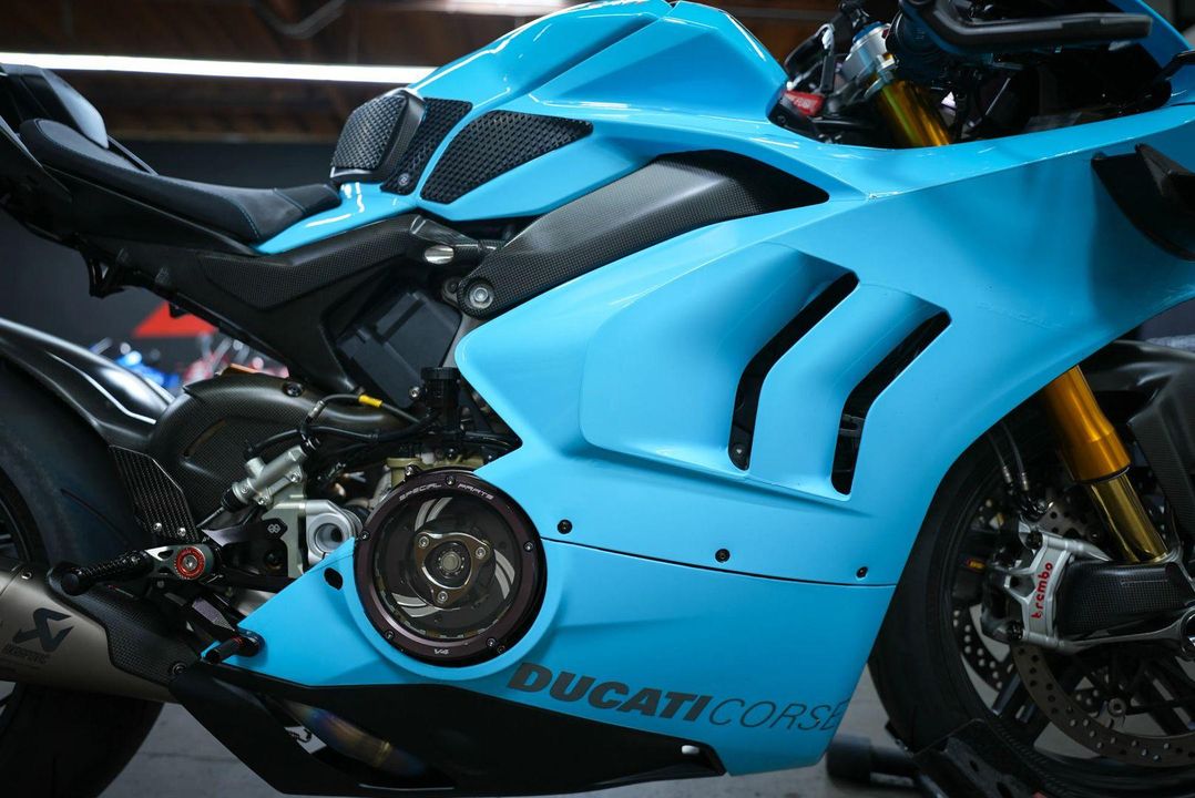 2021 Ducati Panigale V4 S