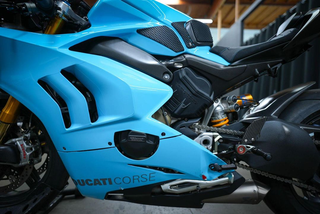 2021 Ducati Panigale V4 S