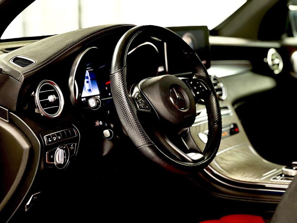 2019 Mercedes-Benz GLC 300 4MATIC