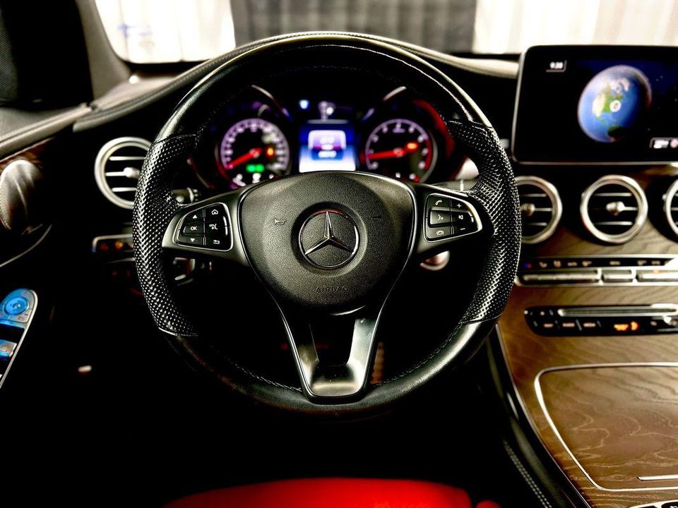2019 Mercedes-Benz GLC 300 4MATIC