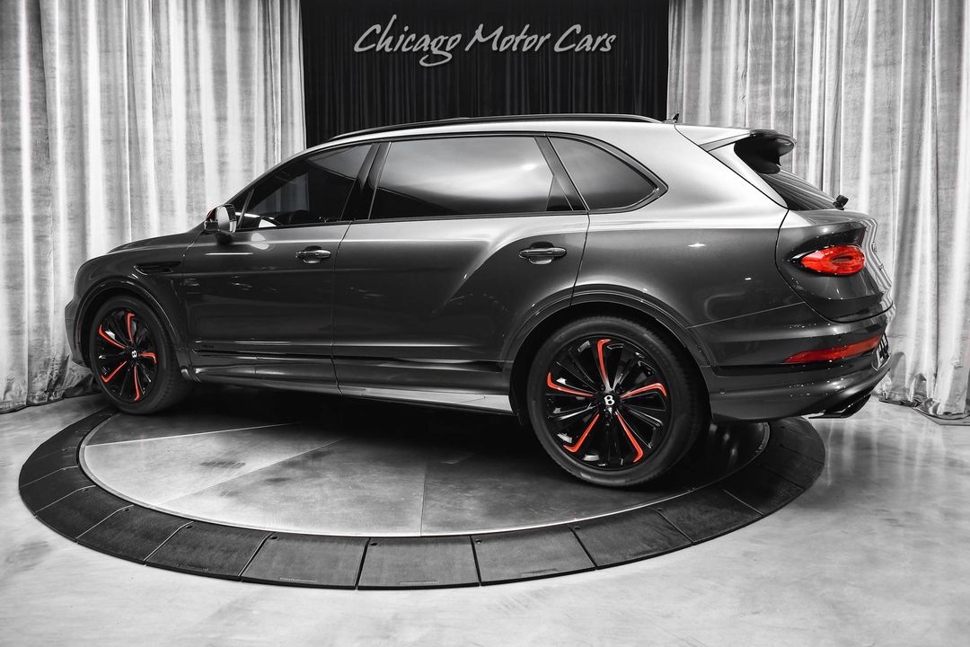 2023 Bentley Bentayga EWB