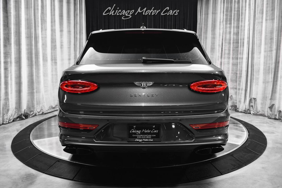 2023 Bentley Bentayga EWB
