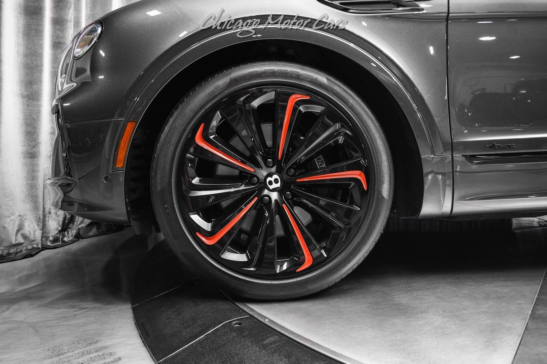 2023 Bentley Bentayga EWB