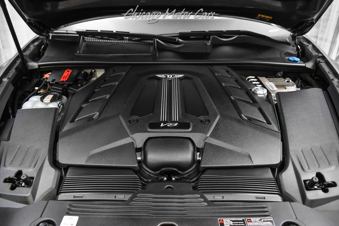 2023 Bentley Bentayga EWB