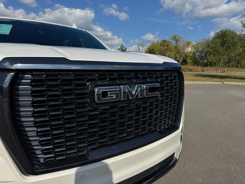 2023 GMC Yukon XL