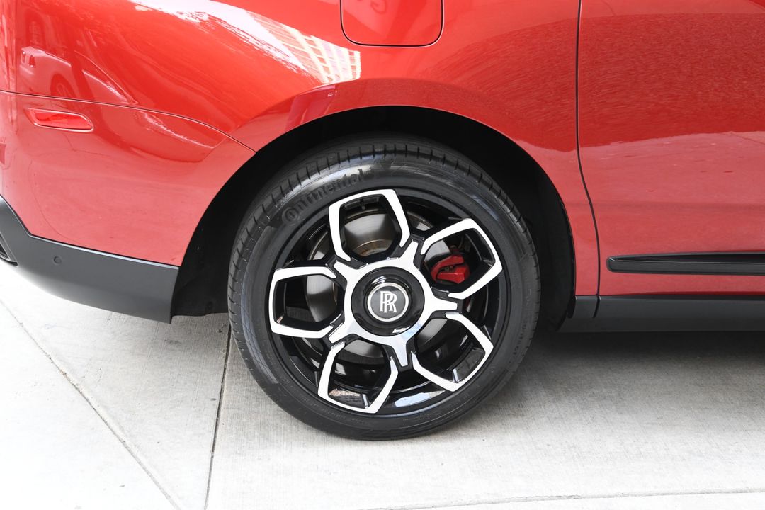 2021 Rolls-Royce Black Badge Cullinan