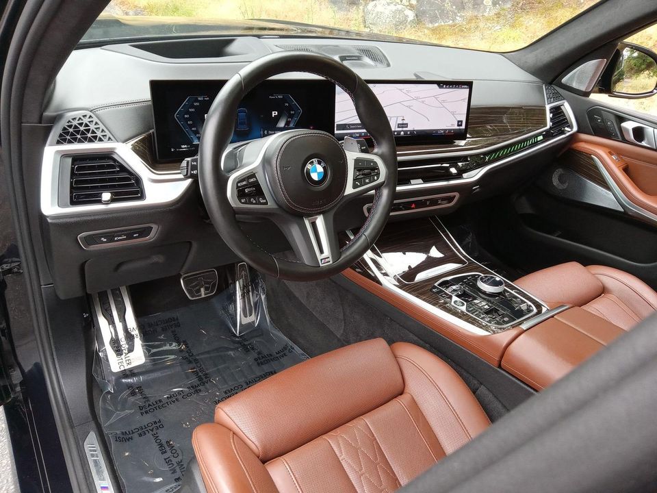 2024 BMW X7