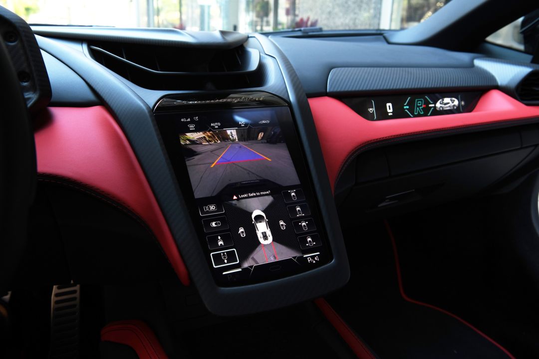 2024 Lamborghini Revuelto