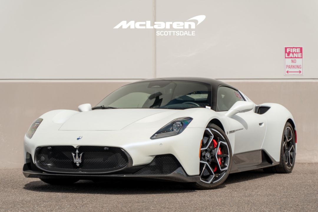 2023 MASERATI MC20