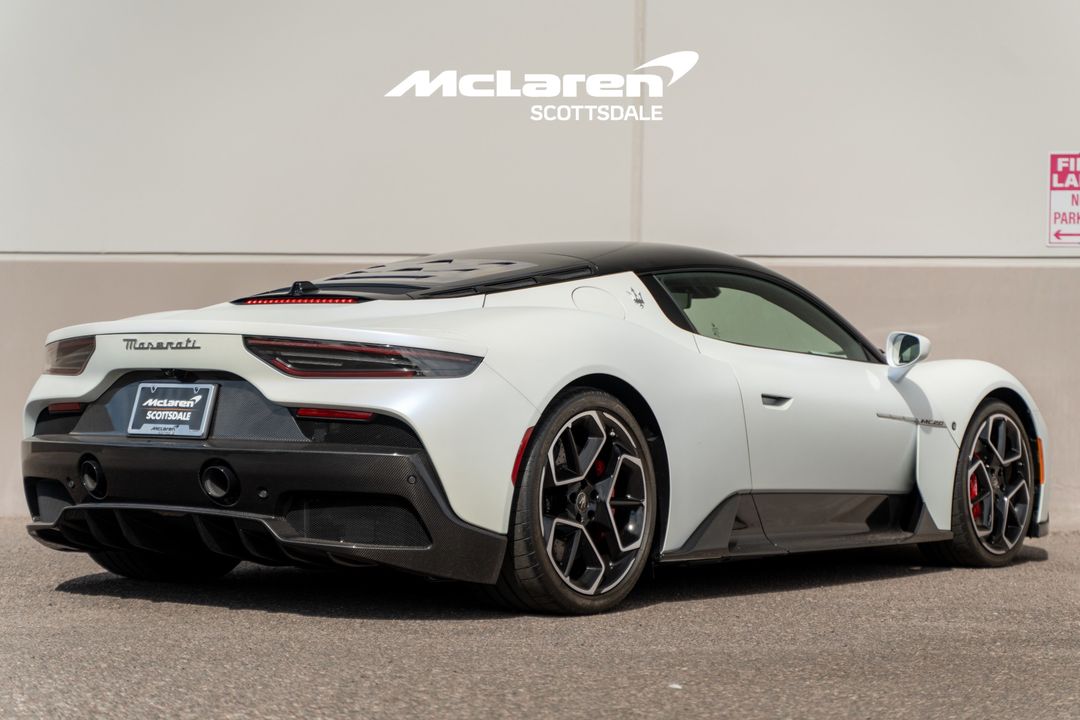 2023 MASERATI MC20