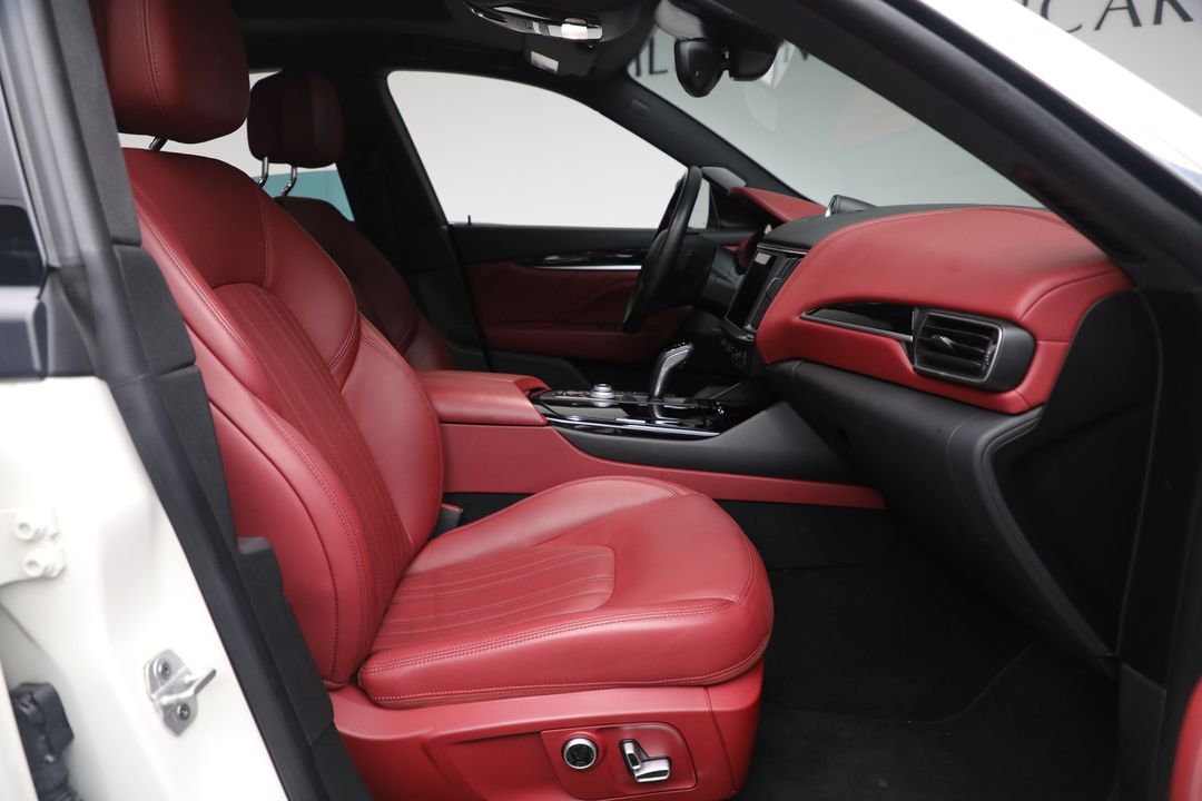 2022 Maserati Levante