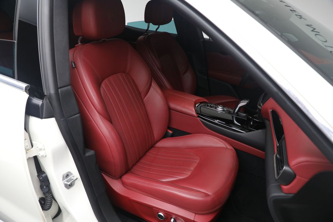 2022 Maserati Levante