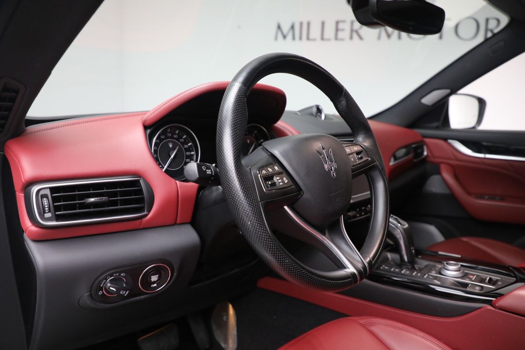 2022 Maserati Levante