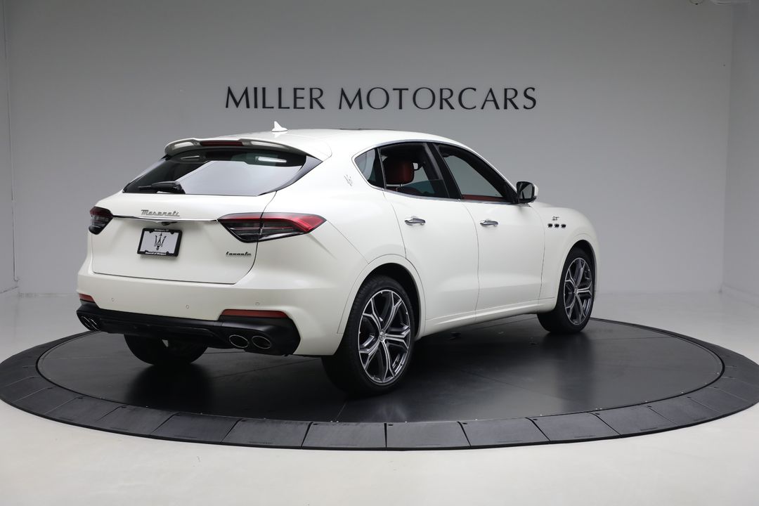 2022 Maserati Levante