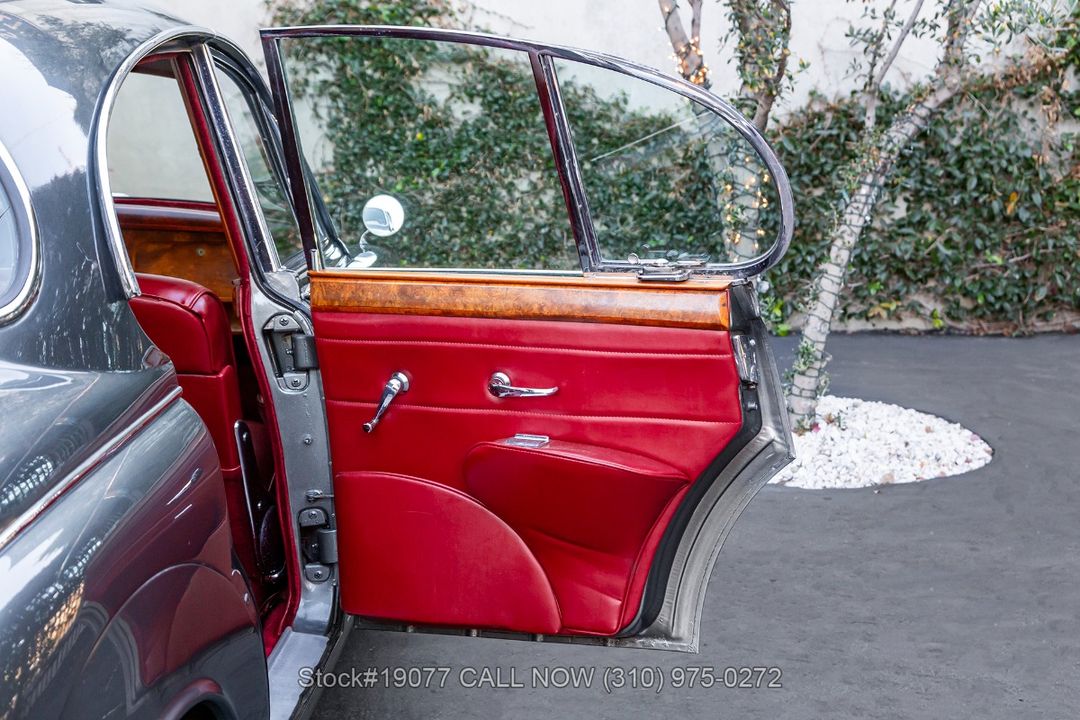 1962 Jaguar MK II