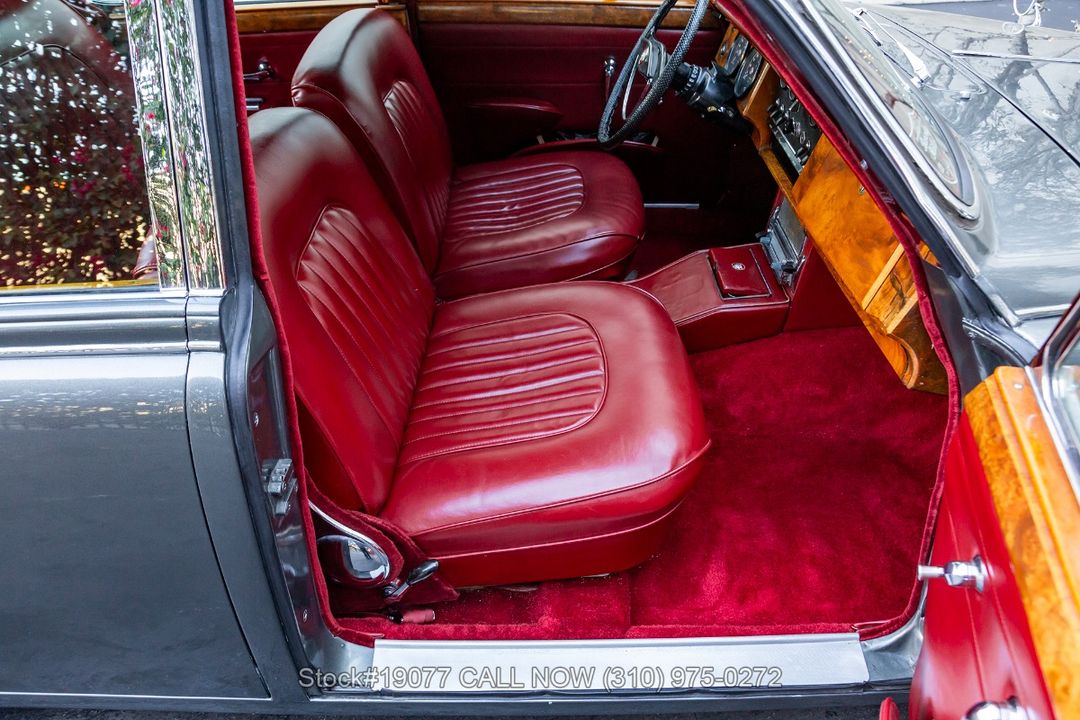 1962 Jaguar MK II