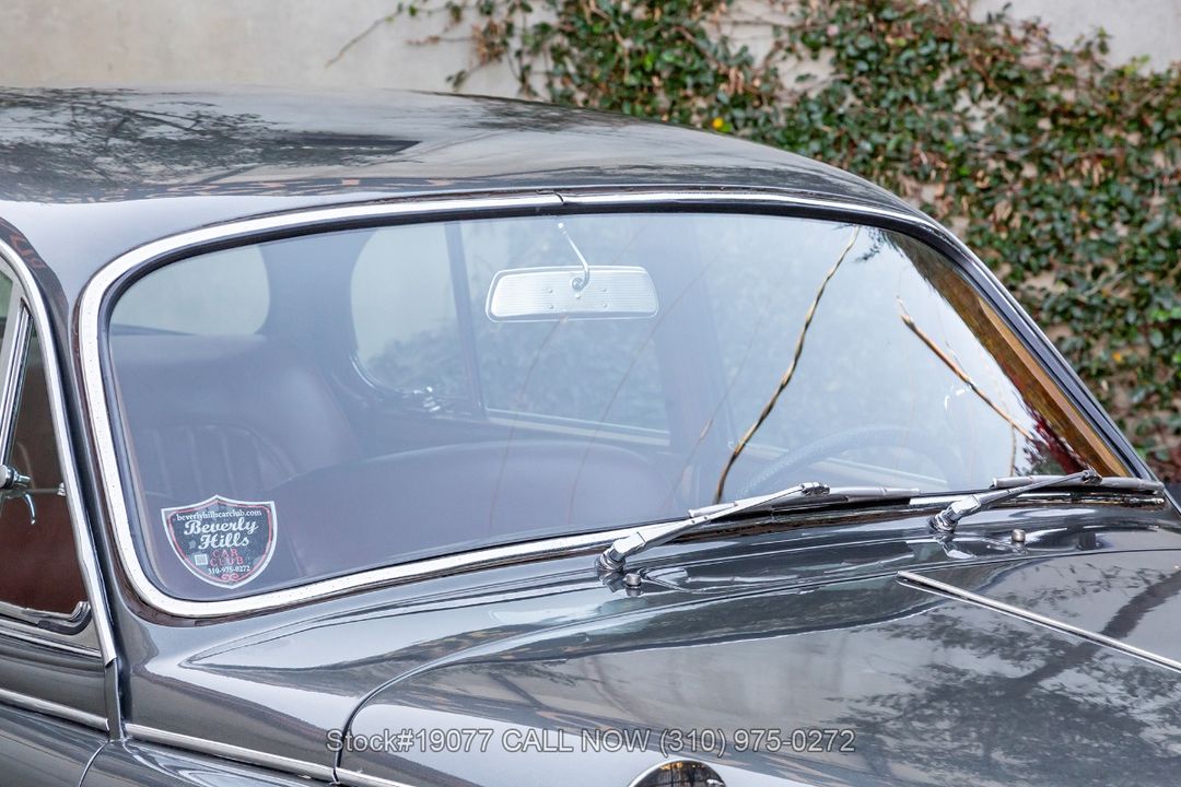 1962 Jaguar MK II