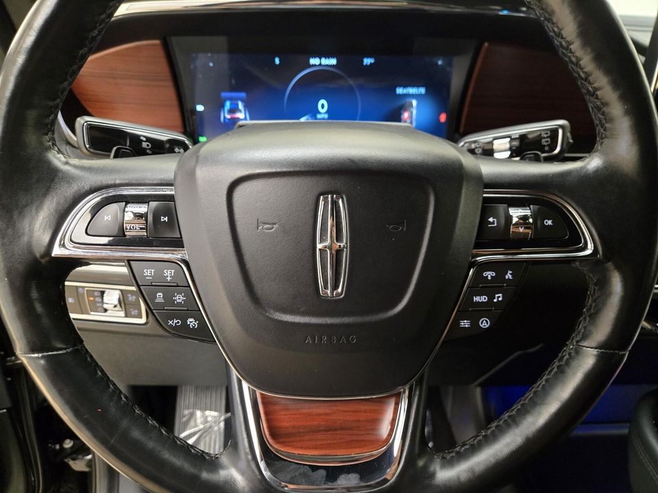 2023 Lincoln Navigator L