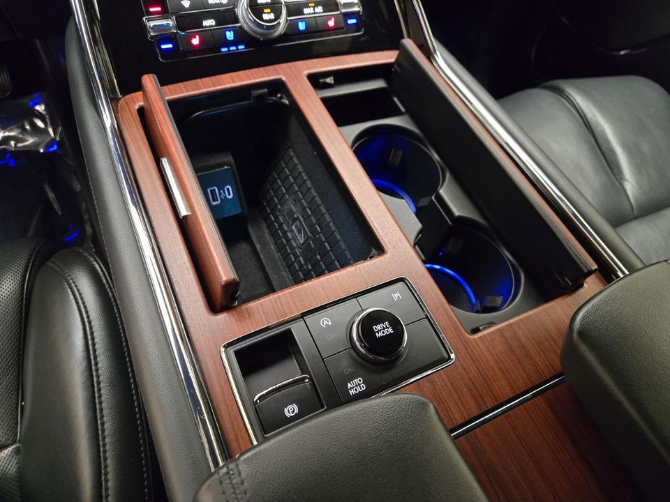 2023 Lincoln Navigator L