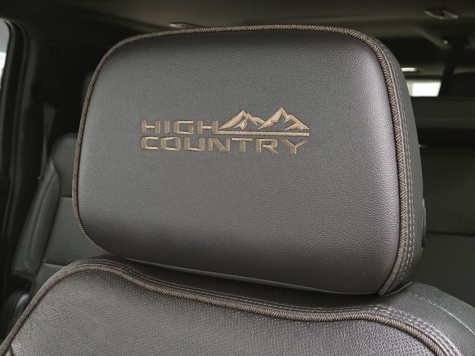 2023 Chevrolet Suburban
