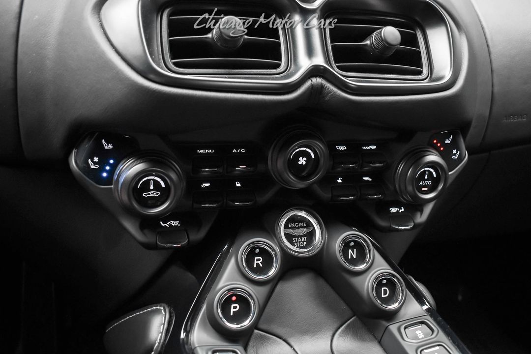 2020 Aston Martin Vantage