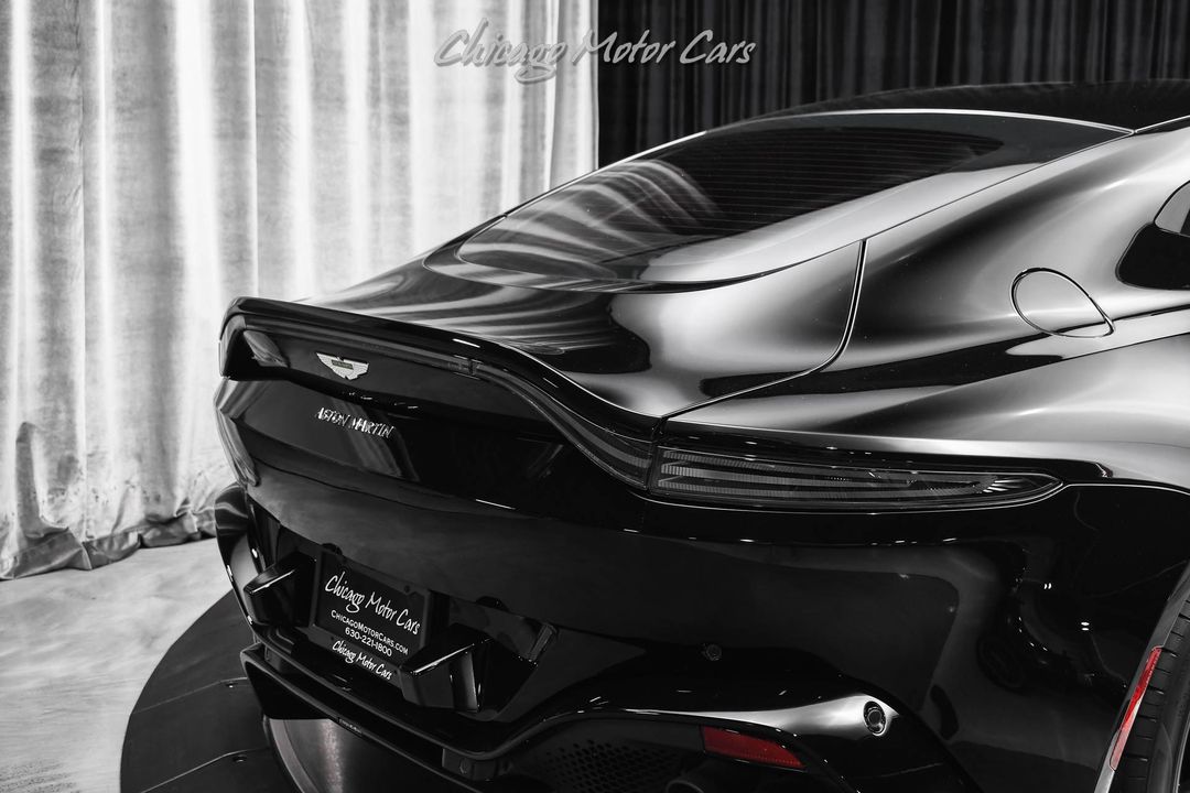 2020 Aston Martin Vantage