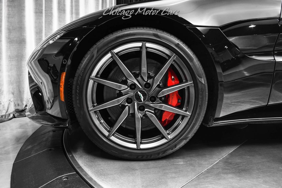 2020 Aston Martin Vantage