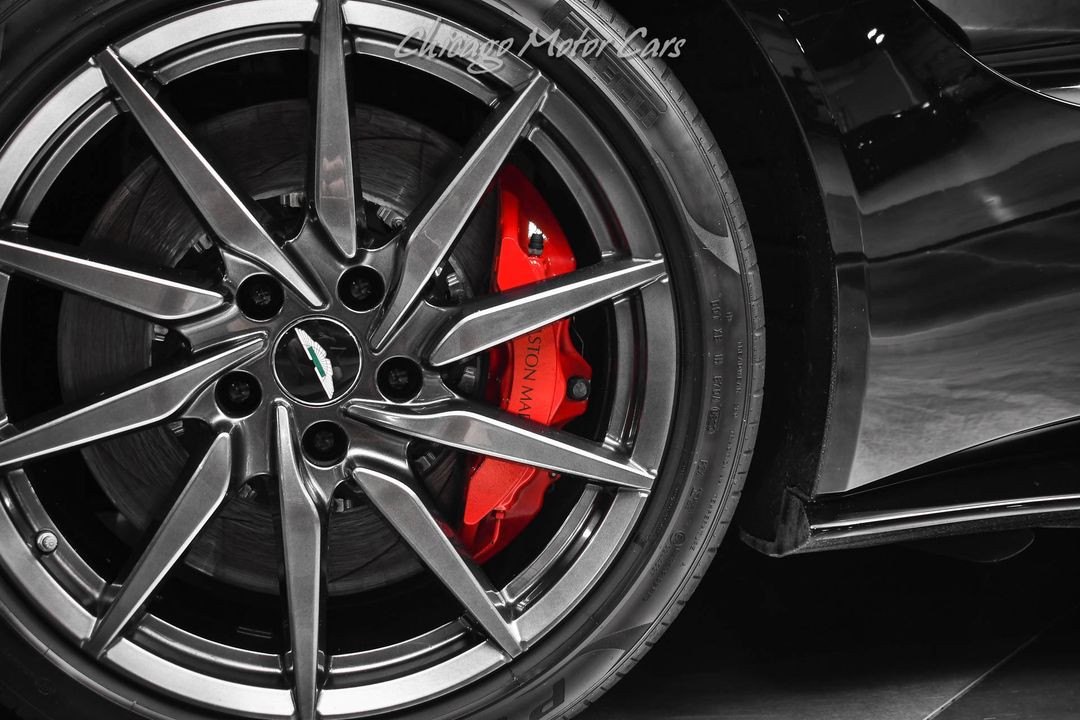 2020 Aston Martin Vantage