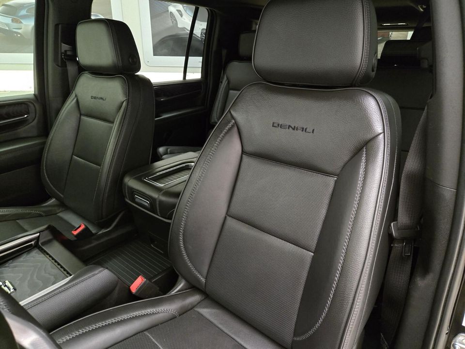 2022 GMC Yukon XL