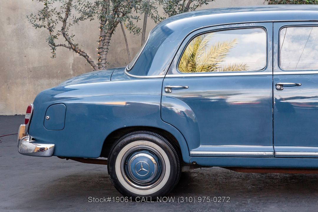 1960 Mercedes-Benz 190B
