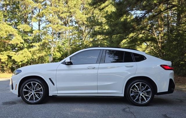 2022 BMW X4