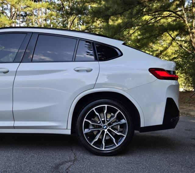 2022 BMW X4